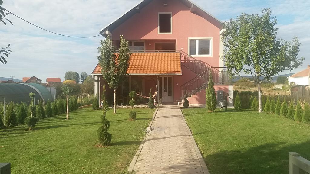 Apartments Predah kod Baraća Nis Bagian luar foto