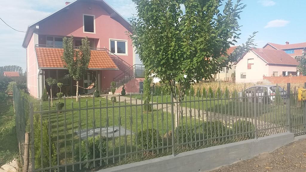 Apartments Predah kod Baraća Nis Bagian luar foto